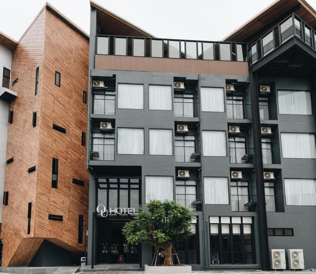 Ou Hotel Phitsanulok Exterior photo